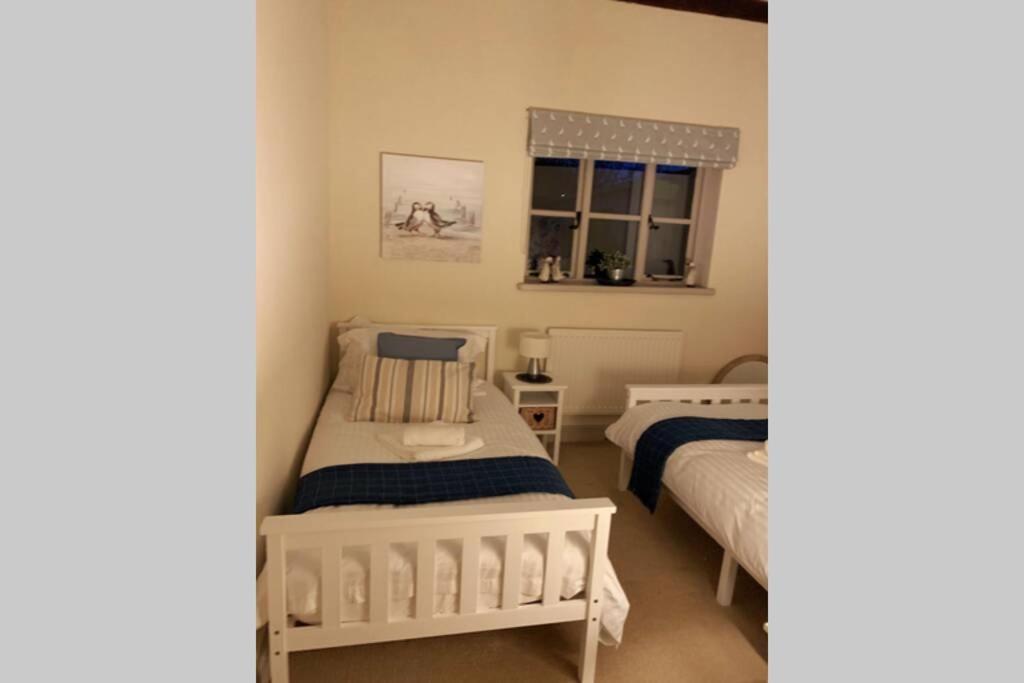 Stunning Barn Private Hot Tub Malvern & Worcester Sleeps 6 Екстер'єр фото